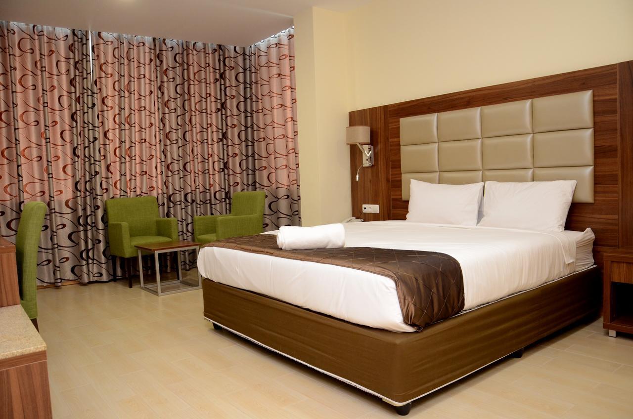 Blu Sky Hotel Maputo Exterior photo